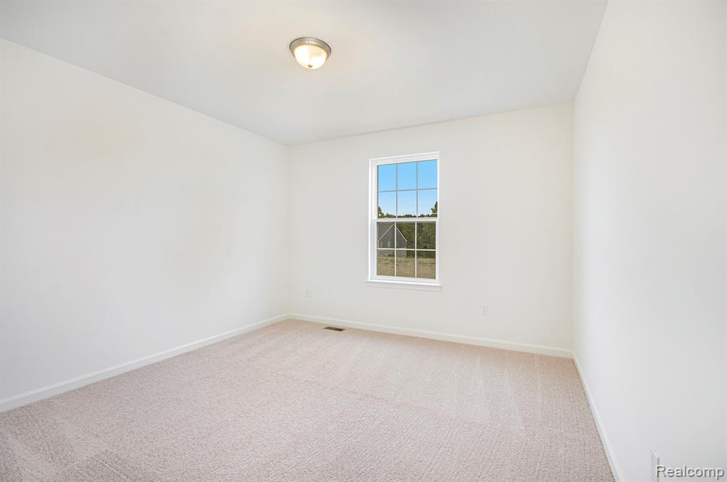 71716 Hidden River Drive, Armada, MI — Photo 22