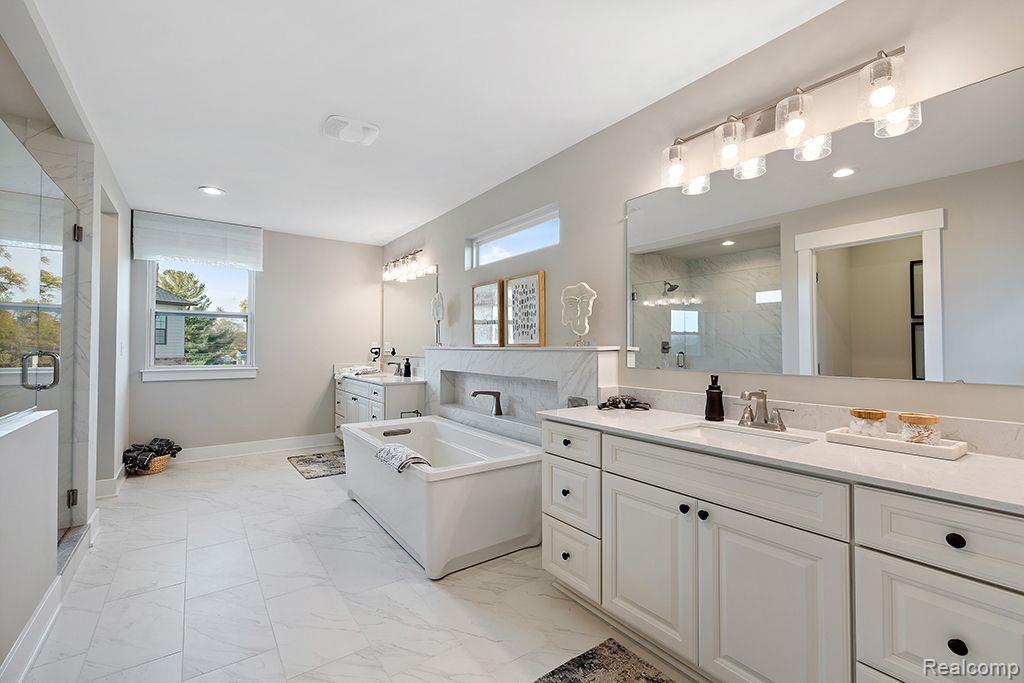 4747 CURTIS Road, Ann Arbor, MI 48105 — Photo 25