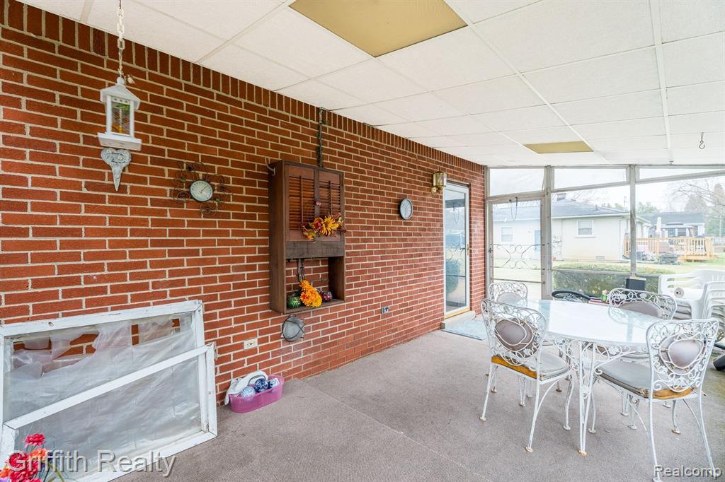 61305 FAIRLAND Drive, South Lyon, MI 48178 — Photo 21