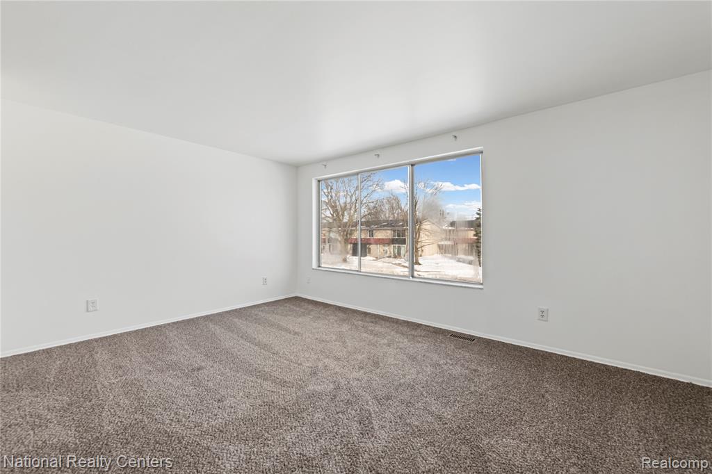 8232 Karam Boulevard, 1, Warren, MI 48093 — Photo 14