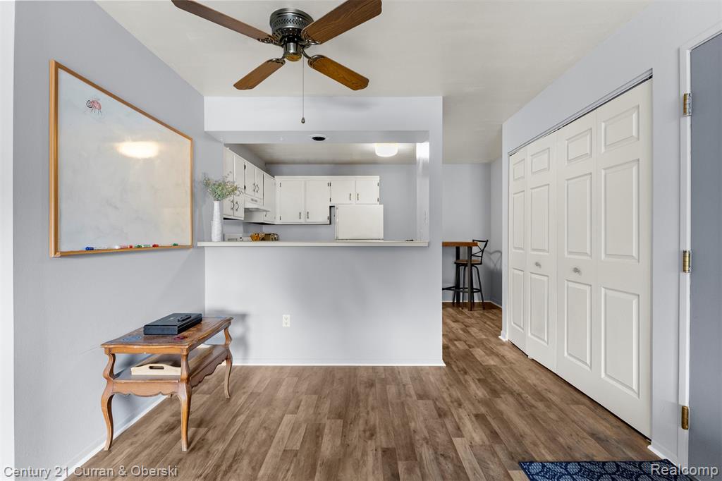 910 Chestnut Hill Drive, # E, Auburn Hills, MI 48326 — Photo 11