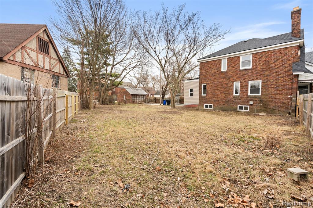 8520 FREDA Street, Detroit, MI 48204 — Photo 31