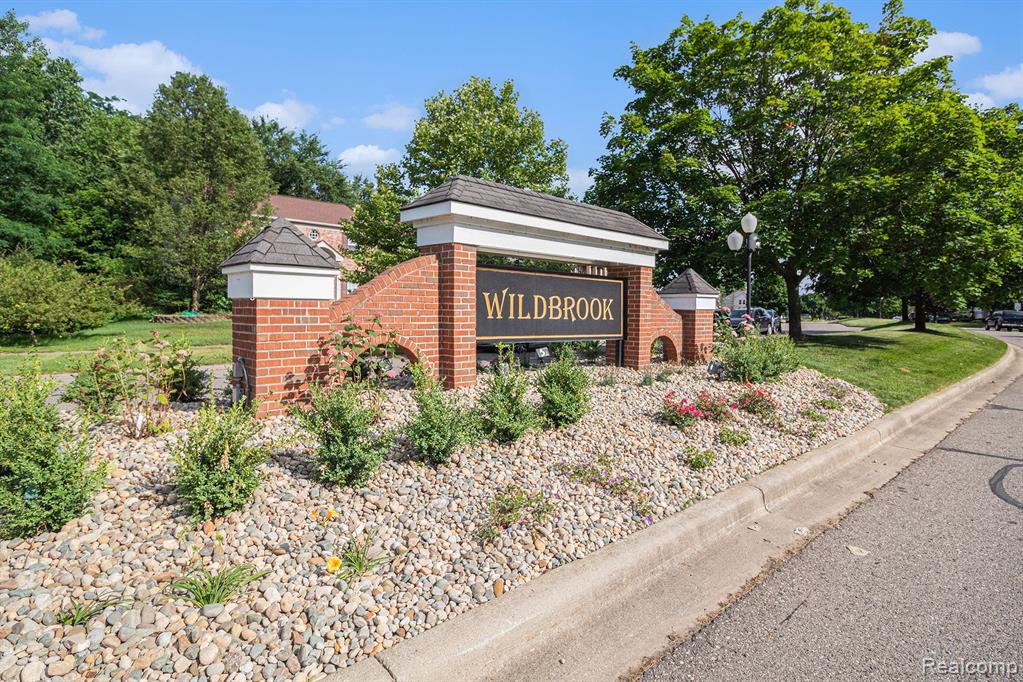 15893 PEBBLEBROOK Drive, Van Buren, MI 48111 — front exterior