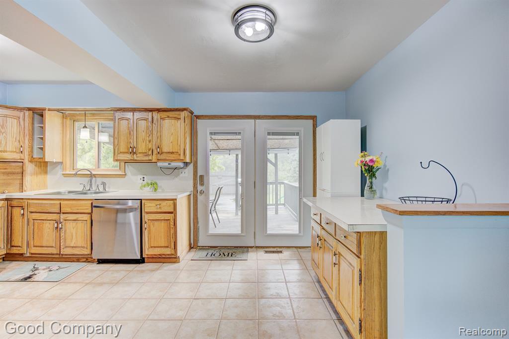 4378 Vernor Road, Attica, MI 48412 — Photo 5