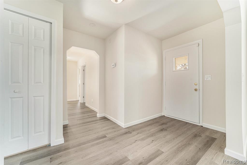 24614 TAFT Road, Novi, MI — Photo 7