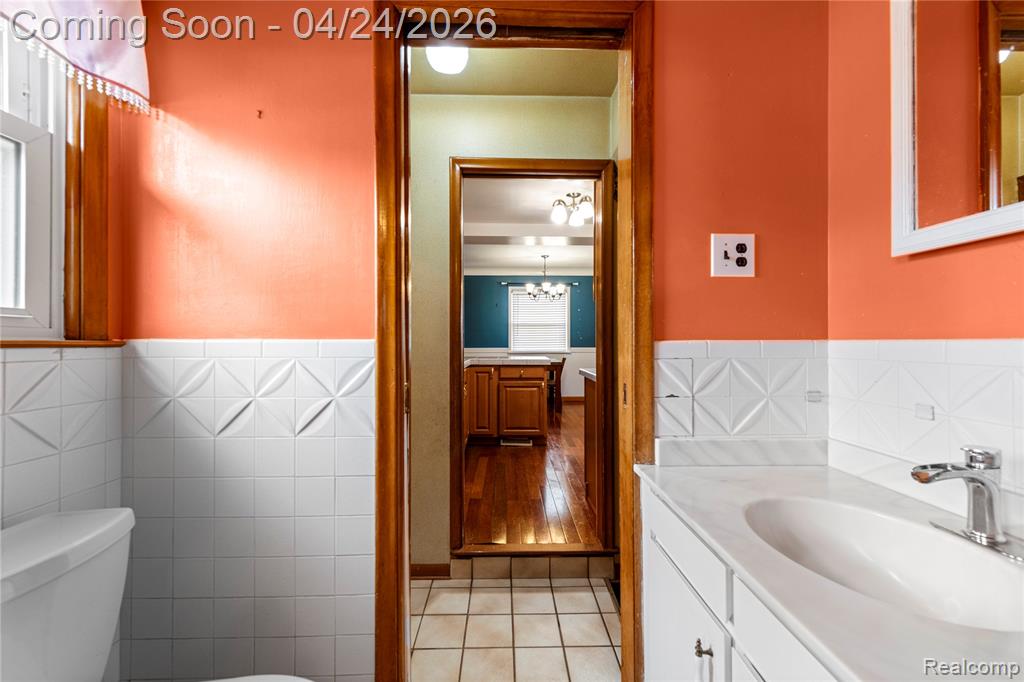 24861 Almond Avenue, Eastpointe, MI 48021 — Photo 14