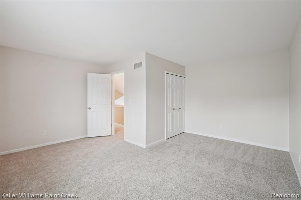 2799 Lochmoor Boulevard, Lake Orion, MI — Photo 31