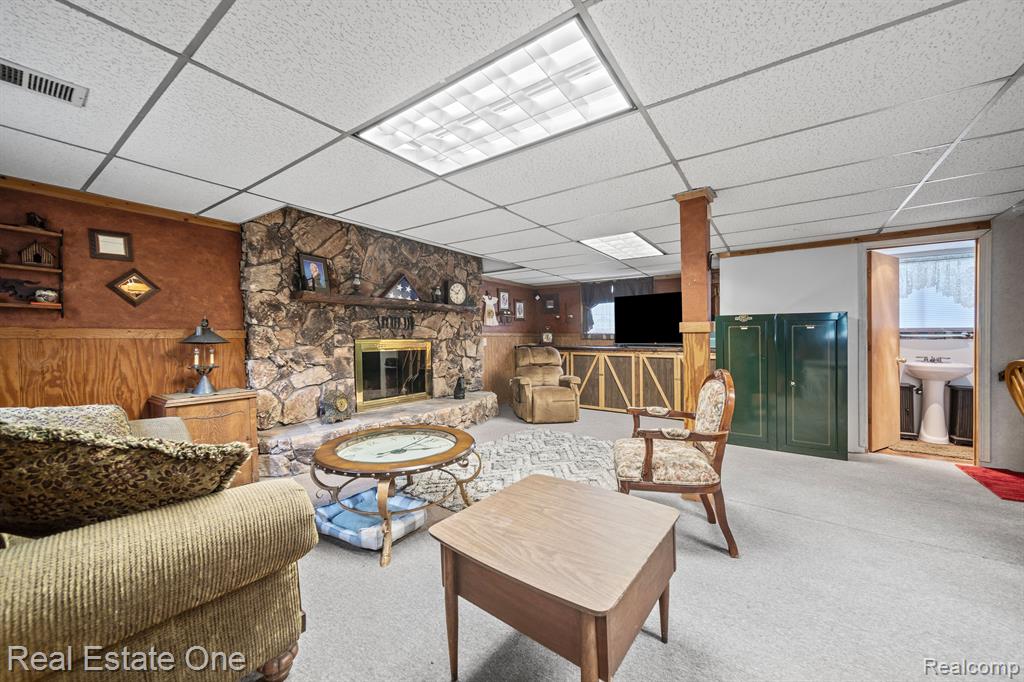 943 DEL SHER Drive, Brighton, MI 48114 — Photo 15