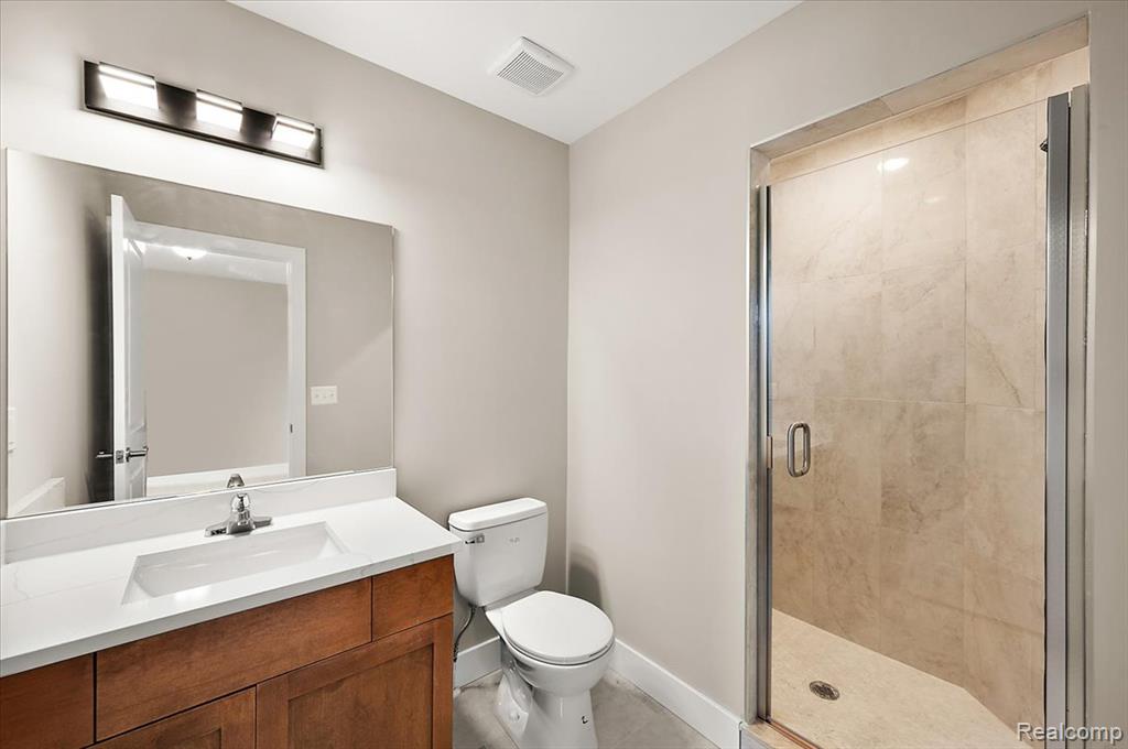 50437 MISTWOOD Drive, Macomb, MI 48042 — Photo 33
