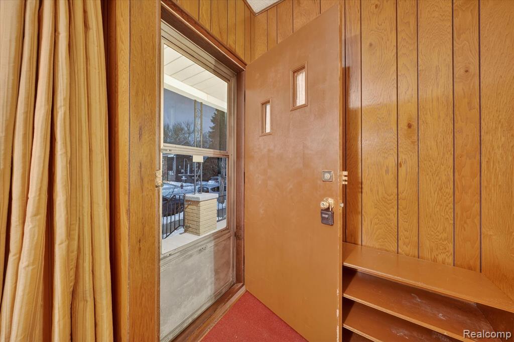 5086 Casmere Street, Detroit, MI 48212 — Photo 4