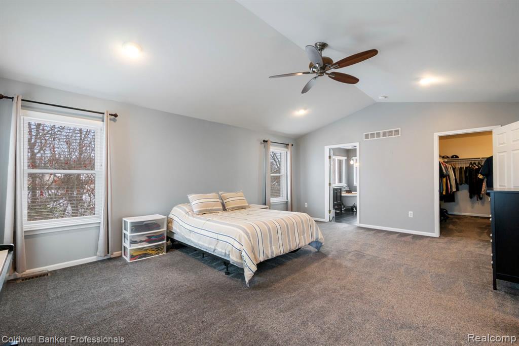 8525 Barrington Drive, Ypsilanti, MI 48198 — Photo 26