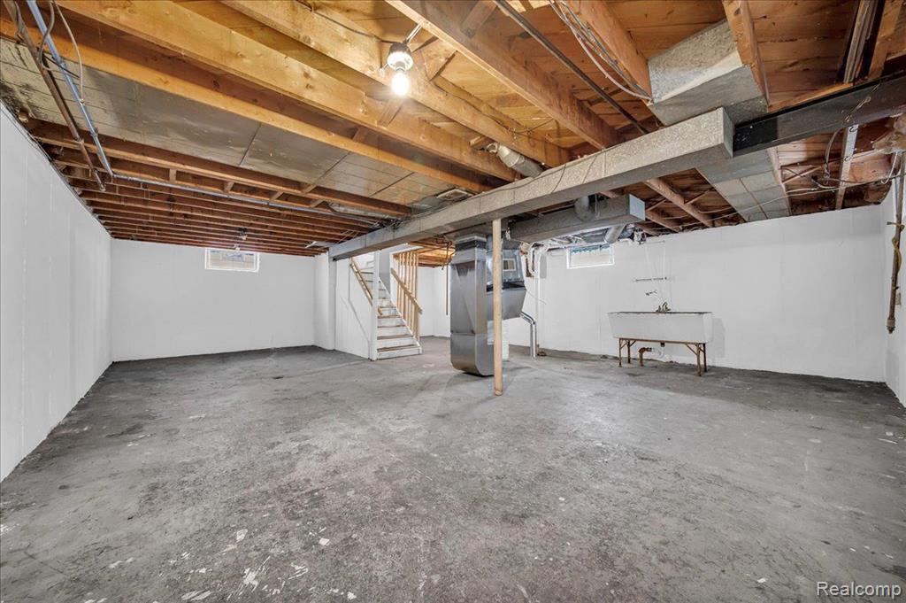 7701 PIEDMONT Street, Detroit, MI 48228 — Photo 20