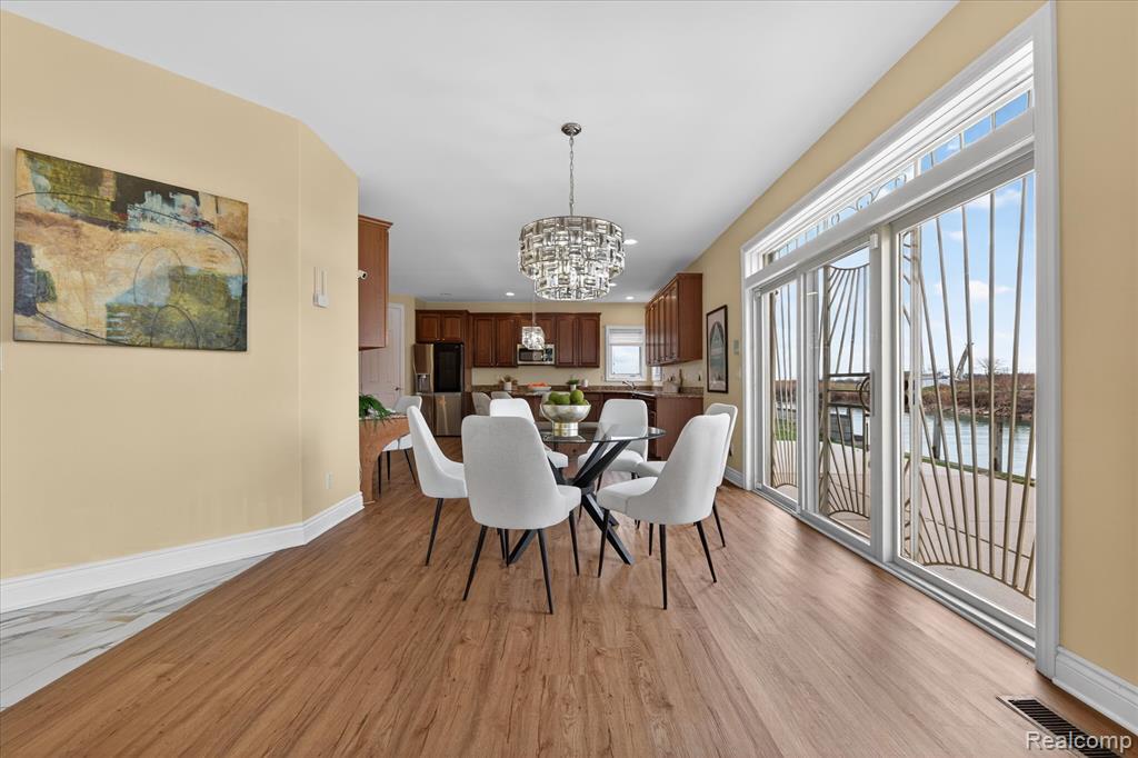 74 SAND BAR Lane, Detroit, MI 48214 — Photo 23