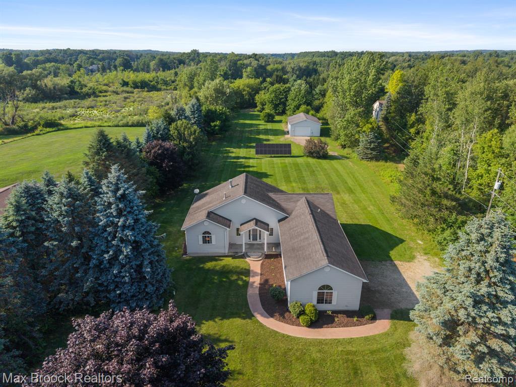 2165 Oakwood Road, Ortonville, MI 48462 — Photo 67