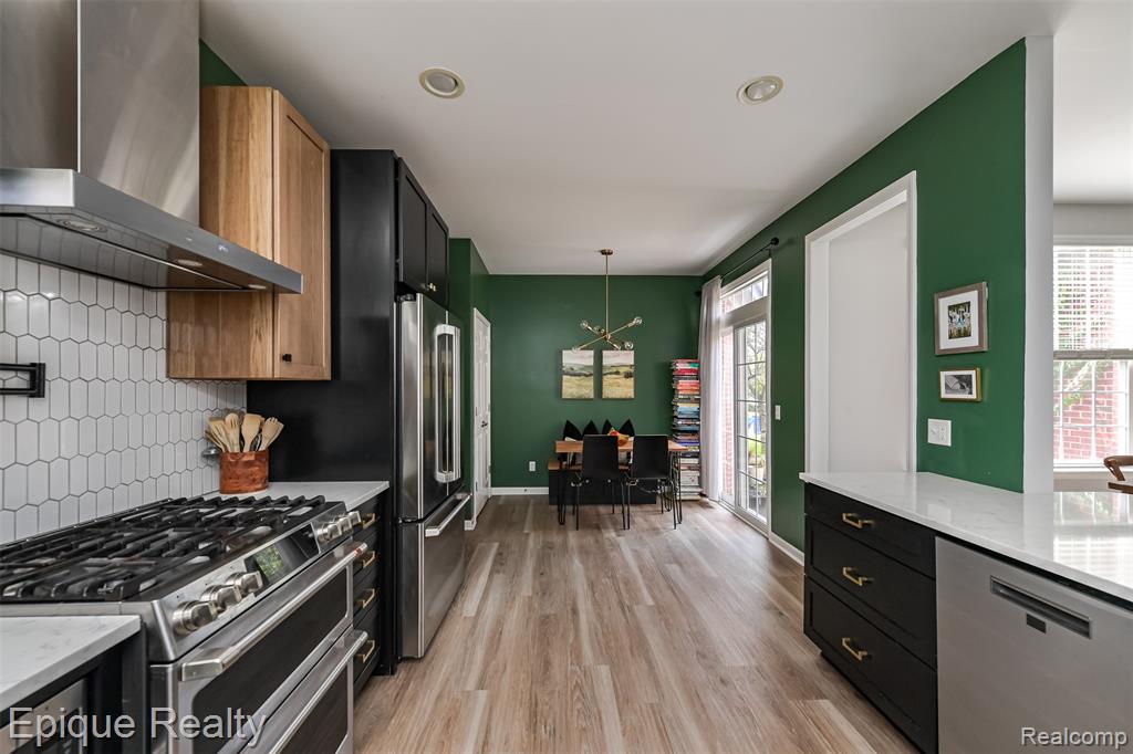 49635 Courtyard Lane, Canton, MI 48188 — Photo 5