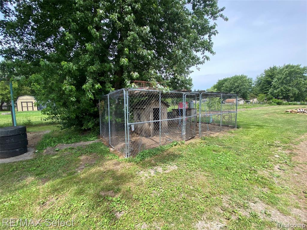 5151 Kendall Drive, Burton, MI 48509 — Photo 23