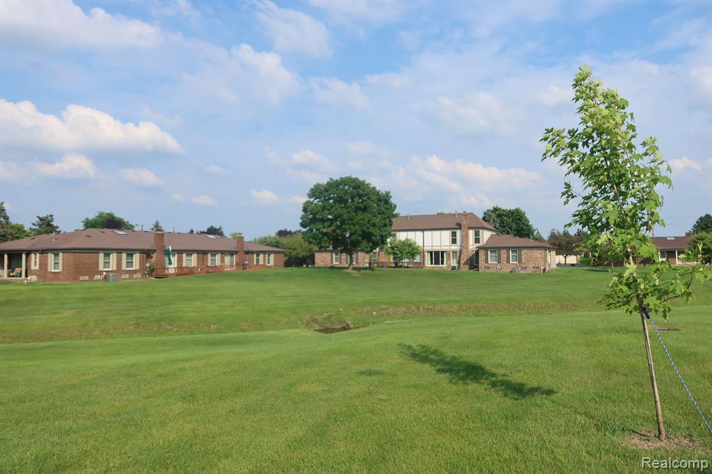 49234 ALMA Court, Shelby Twp, MI 48315 — Photo 69