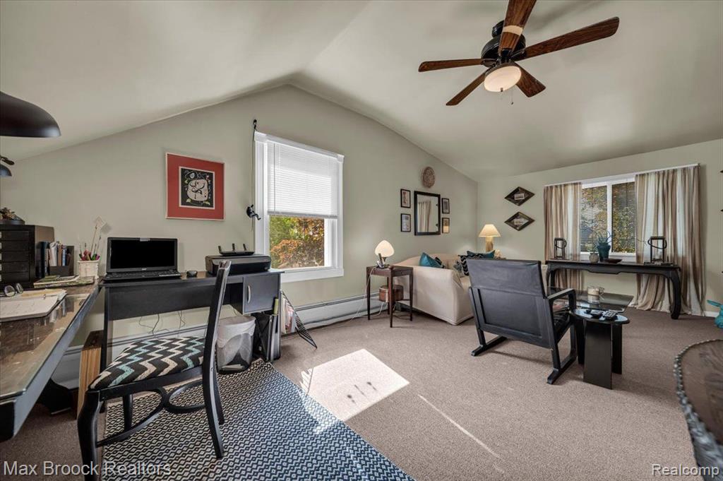 710 HARTLAND Drive, Troy, MI 48083 — Photo 21