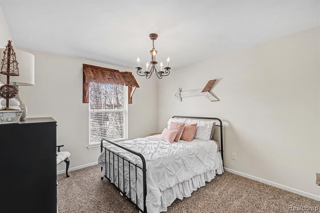 8375 Oxford Lane, Grand Blanc, MI 48439 — Photo 20
