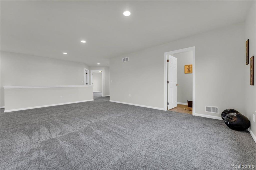 13632 COUNTRY WALK Boulevard, Van Buren, MI 48111 — Photo 21