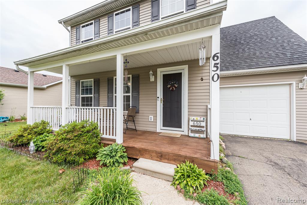 650 Christopher Street, Fowlerville, MI 48836 — Photo 3
