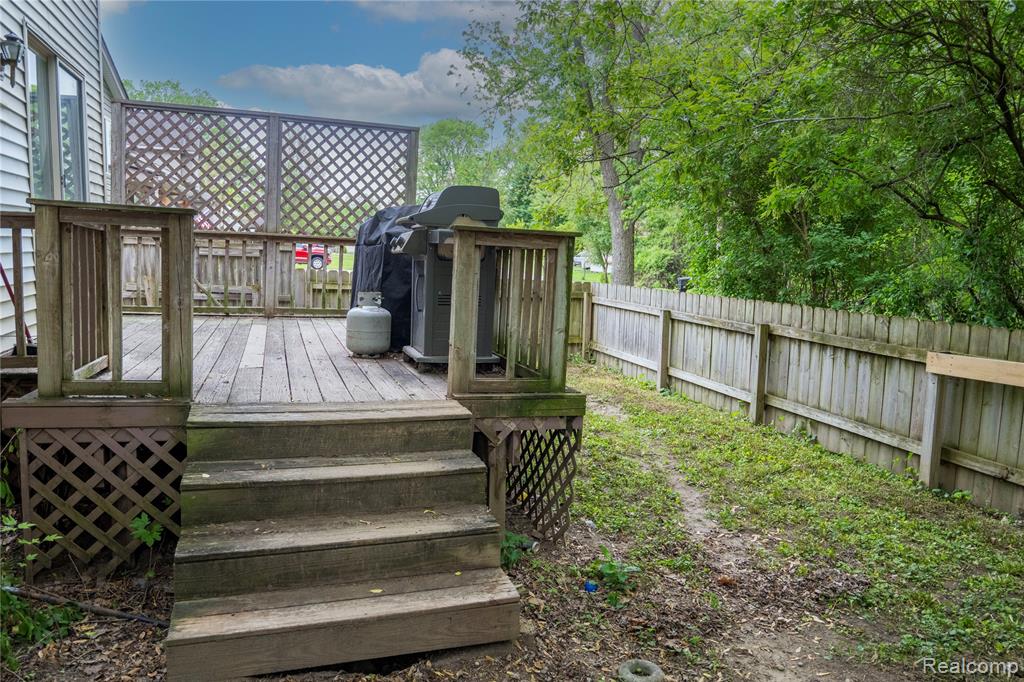 4621 Dickerson Avenue, Waterford, MI 48328 — Photo 3
