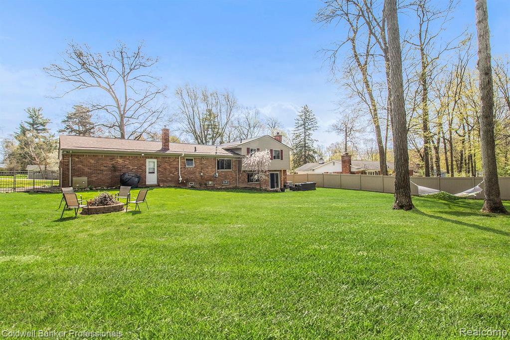 5775 KINGFISHER Lane, Clarkston, MI — Photo 28
