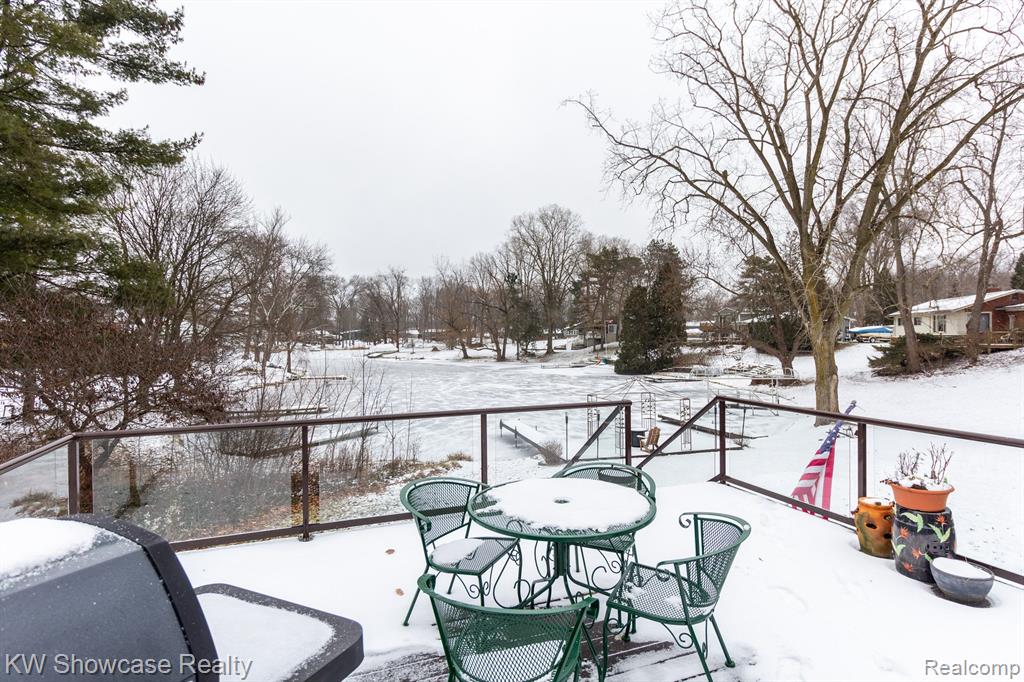 7339 ELLINGROVE Drive, White Lake, MI 48383 — Photo 17