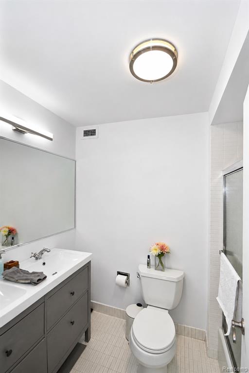 5000 Town Center, Southfield, MI 48075 — Photo 10
