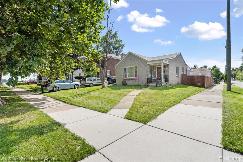 193 Lakewood Street, Detroit, MI 48215