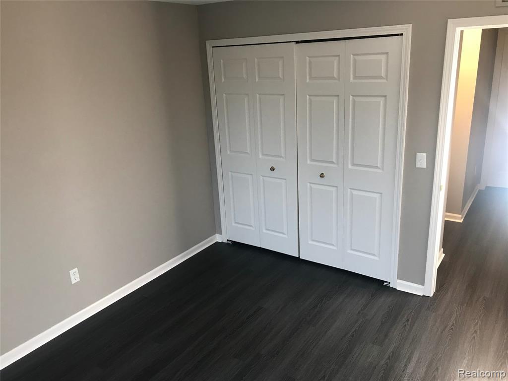 26210 Chesapeake Circle, Walled Lake, MI 48390 — Photo 15