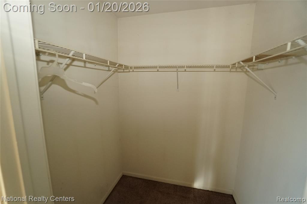 9025 Newport Way, 24, Livonia, MI 48150 — Photo 11