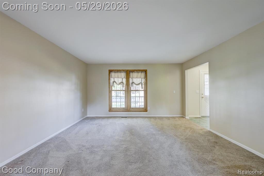 845 Hadley Road, Rochester Hills, MI 48307 — Photo 8