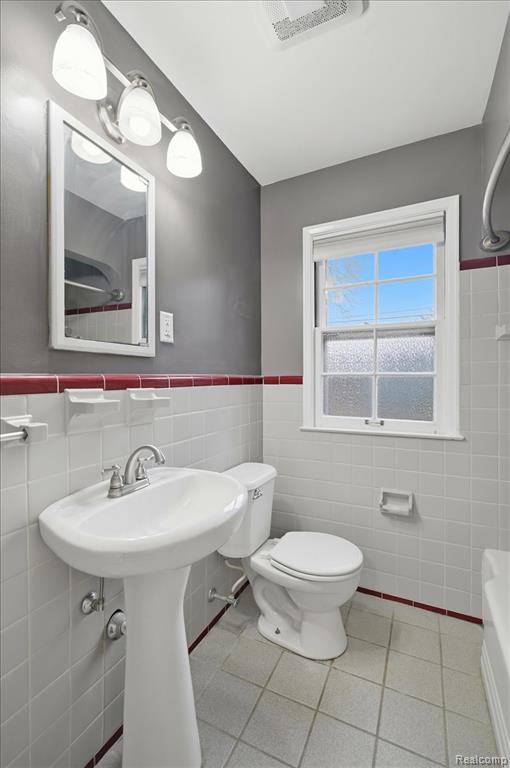 431 Colonial Court, Grosse Pointe Farms, MI 48236 — Photo 25