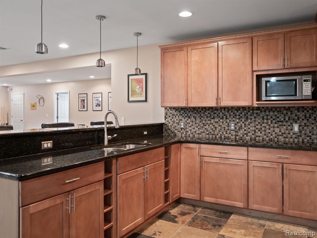 6834 WOODCREST Ridge, Clarkston, MI — Photo 49