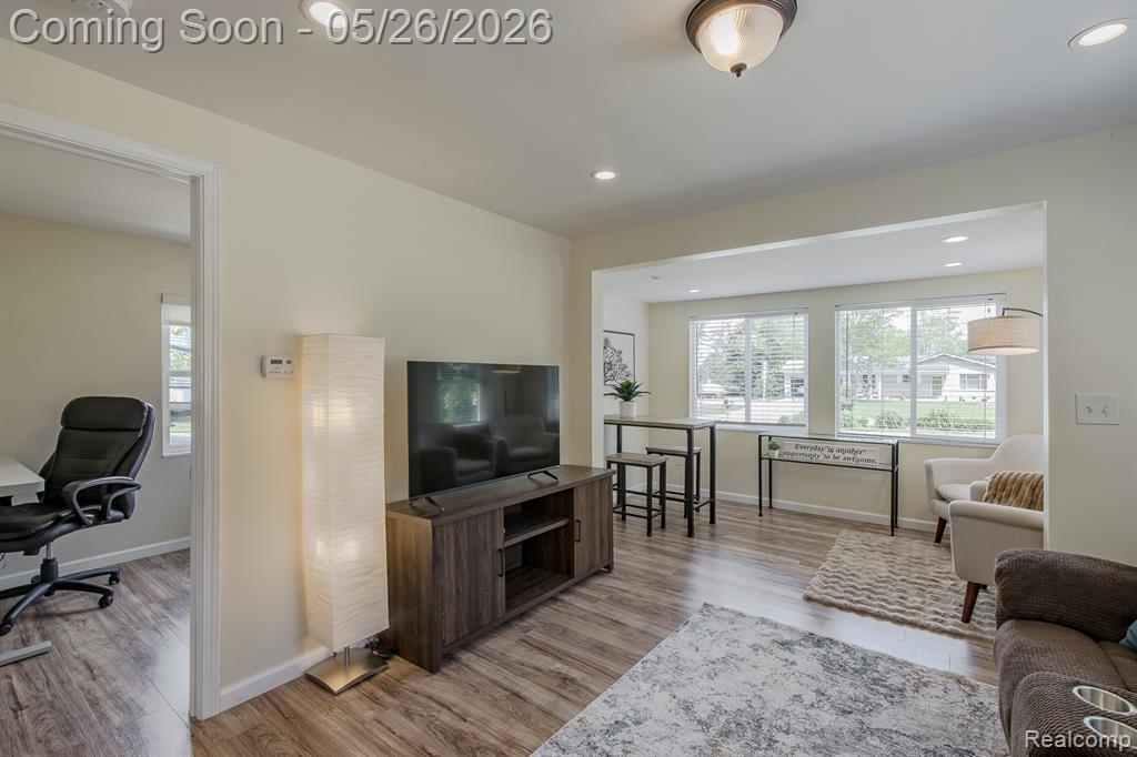 6281 Waldon Road, Clarkston, MI — Photo 10
