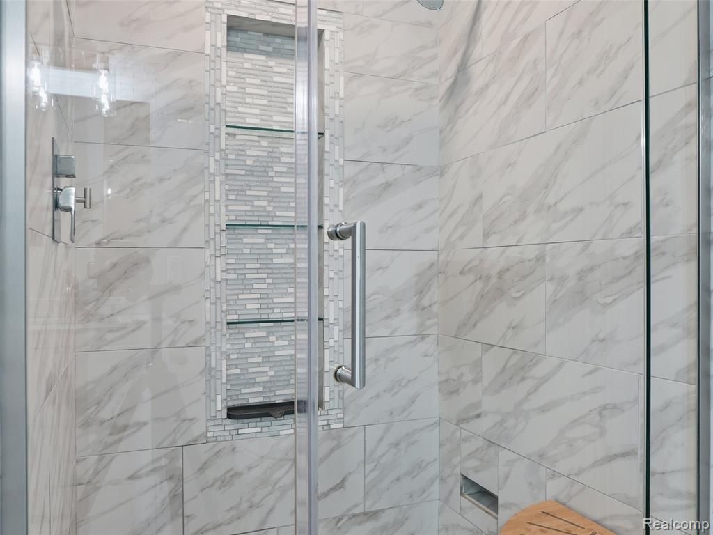 15581 Spiceway, Fraser, MI 48026 — Photo 30