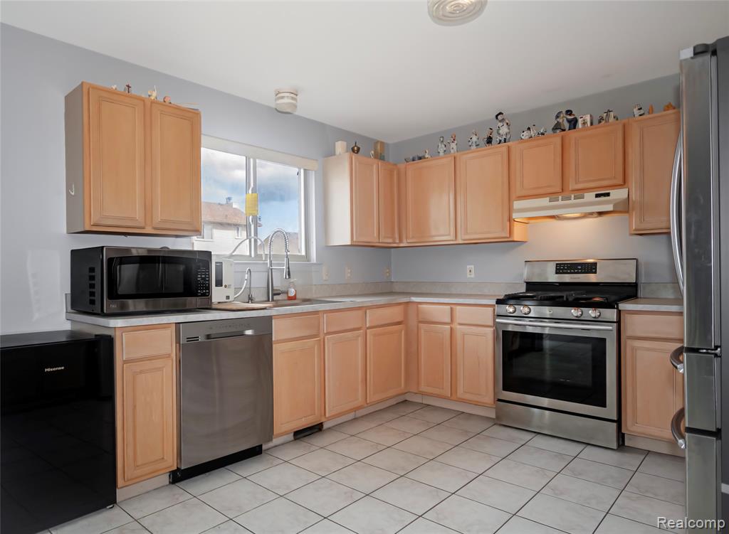 46158 Duke Drive, New Baltimore, MI — Photo 12