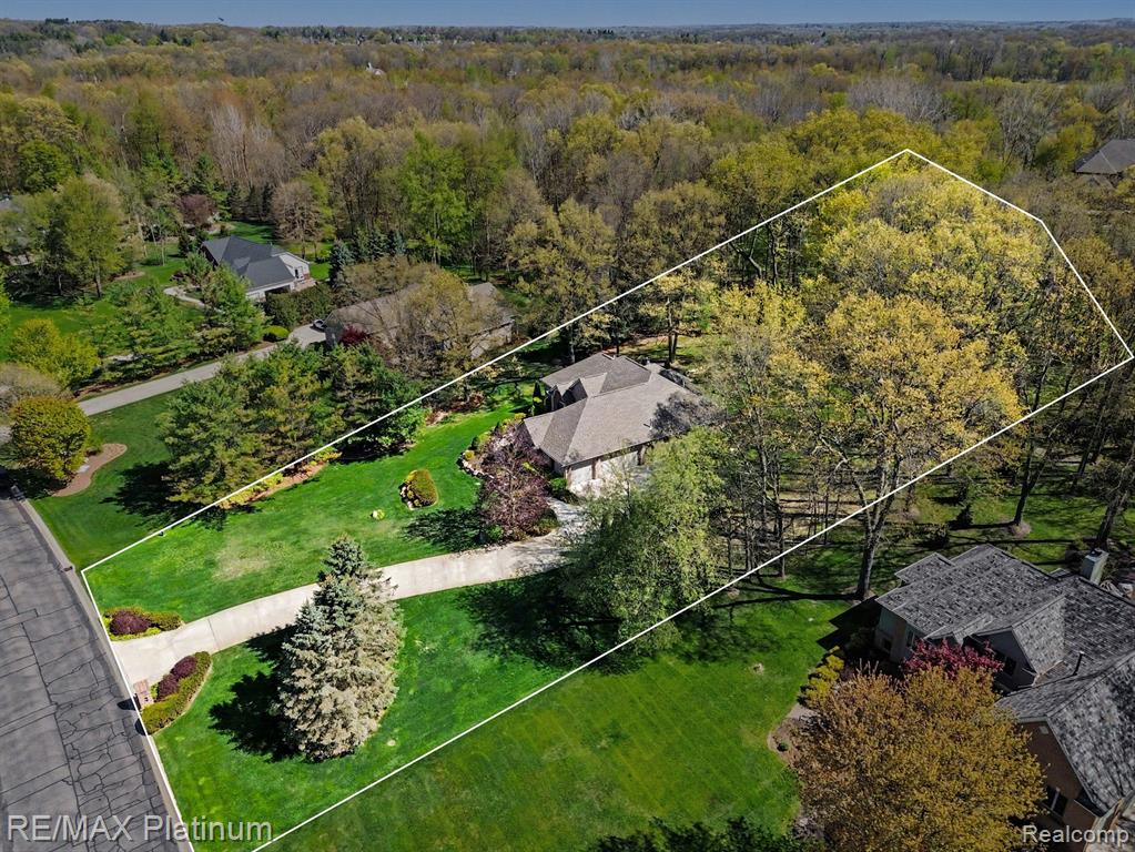 722 MYSTIC WOODS DRIVE, Howell, MI 48843 — Photo 36