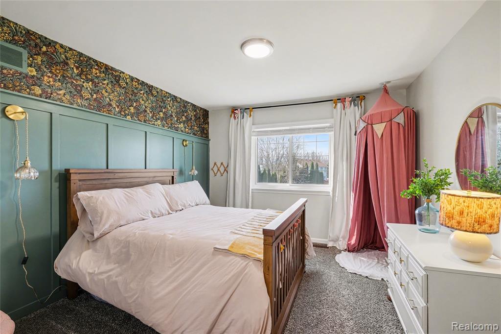 1292 Theresa Drive, Fenton, MI 48430 — Photo 16