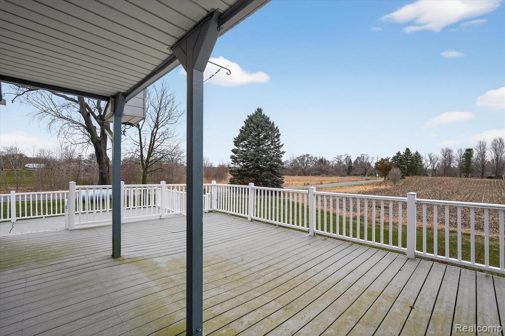 992 W Bennington Road, Owosso, MI 48867 — Photo 39