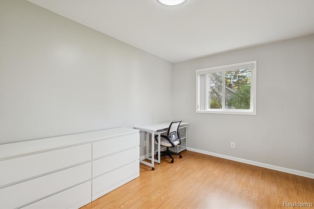 5159 Sashabaw Road, Clarkston, MI — Photo 17