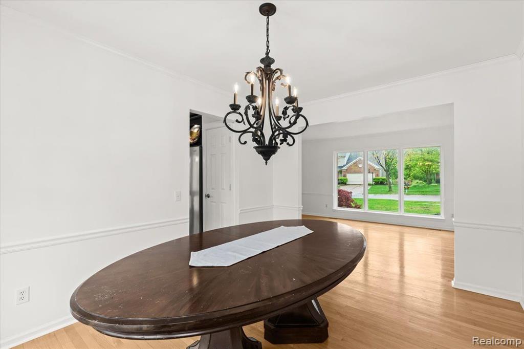 45273 Yorkshire Drive, Novi, MI — Photo 10