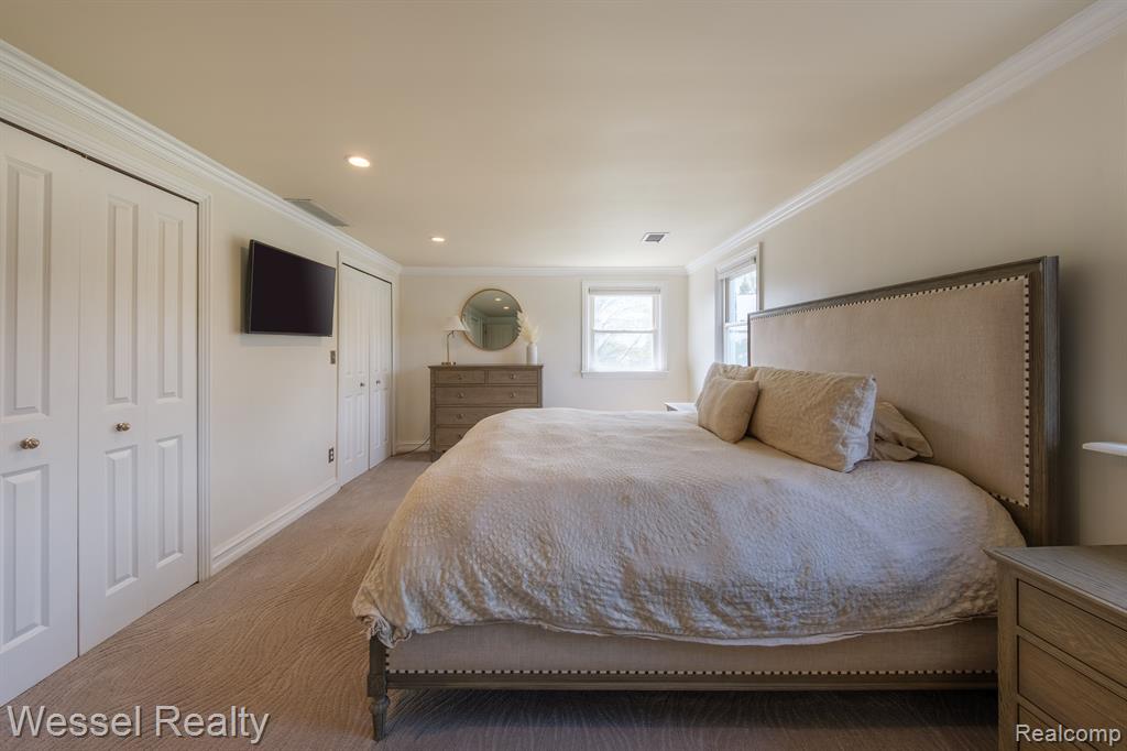 64527 KILDARE Drive, Washington, MI 48095 — Photo 32