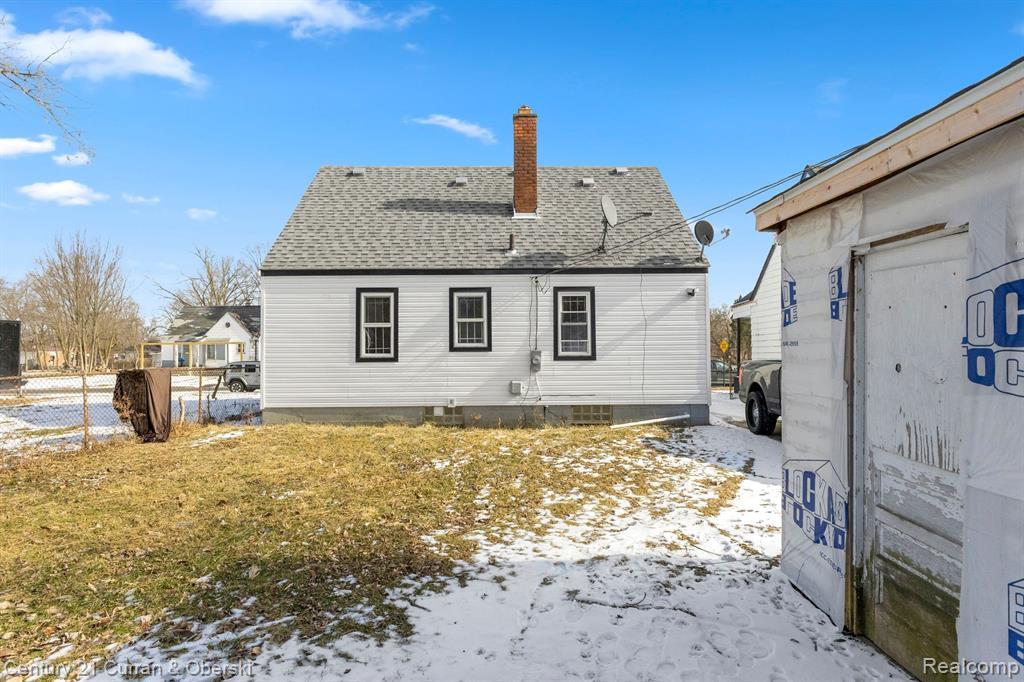 9069 Pierson Street, Detroit, MI 48228 — Photo 24