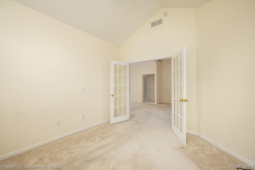 1160 Abbey Court, Westland, MI — Photo 18