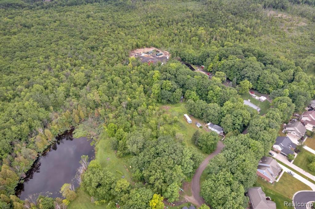 4155 Mill Lake Road, Lake Orion, MI — Photo 11