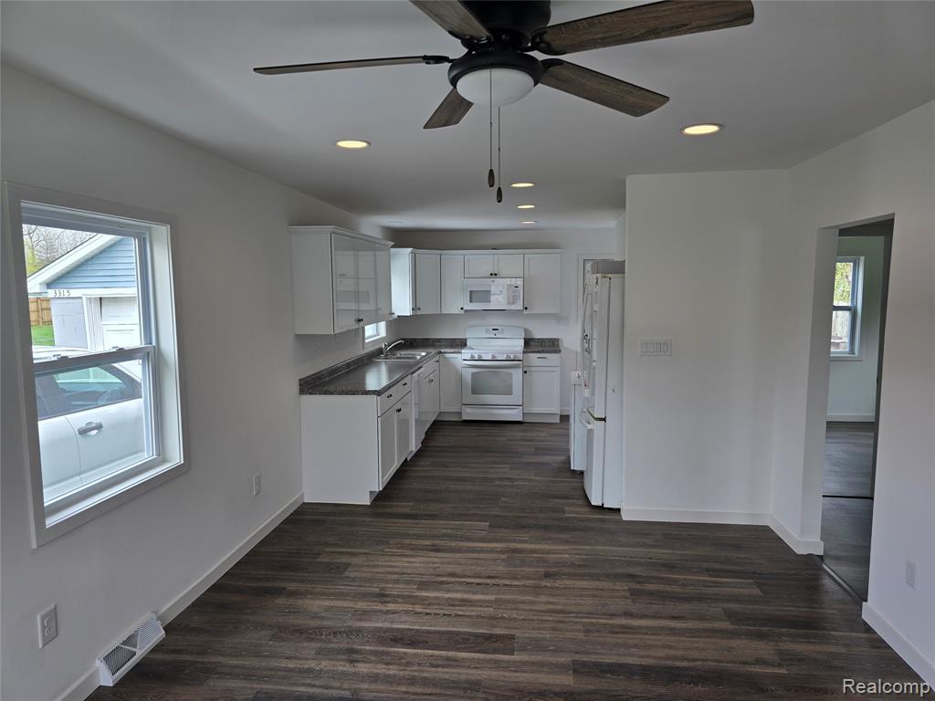 3315 Brookfield Avenue, Kalamazoo, MI 49048 — Photo 8