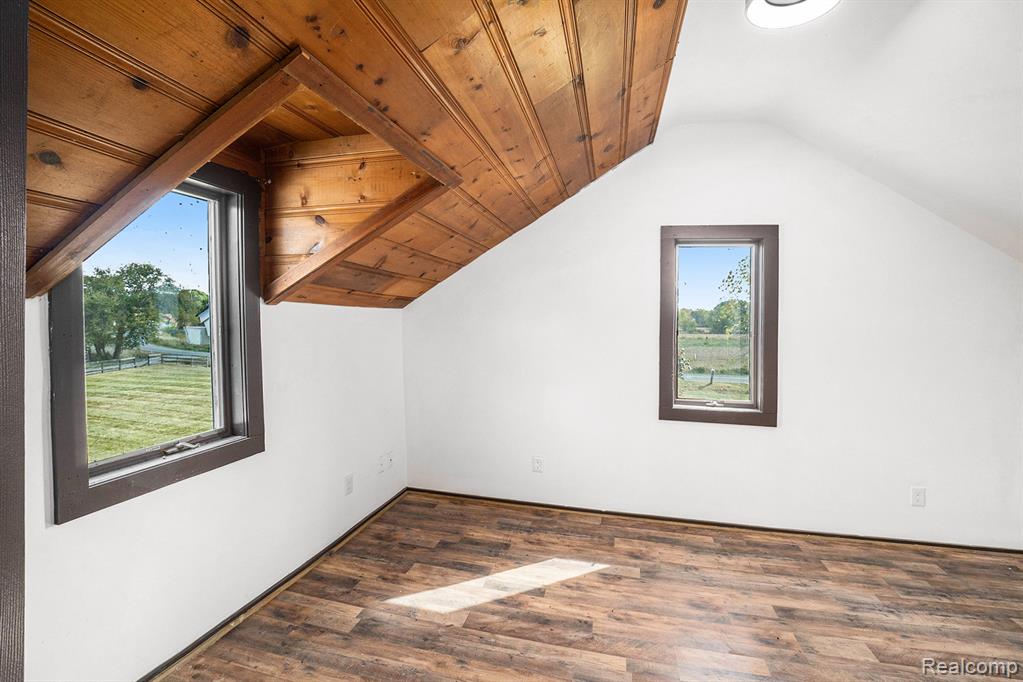 11295 E Lytle Road, Lennon Vlg, MI 48449 — Photo 13