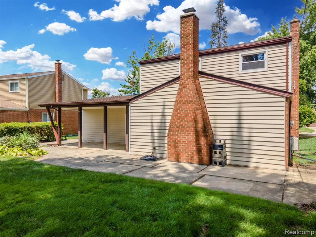 8252 Tinkler Road, Sterling Heights, MI 48312 — Photo 48